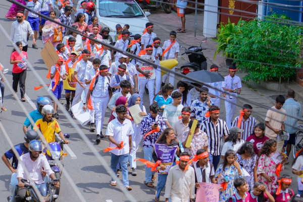 திருகோணமலையில் போதை தடுப்பு விழிப்புணர்வு நடைபவணி/Anti-drug awareness walk in Trincomalee