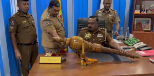 வவுனியா மாநகர சபை செங்கோல் மீட்பு
