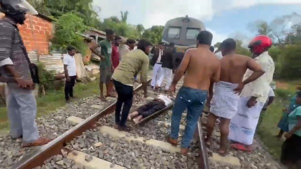 வவுனியா தோணிக்கல் பகுதியில் புகையிரத விபத்து: முதியவர் ஒருவர்பலி.!