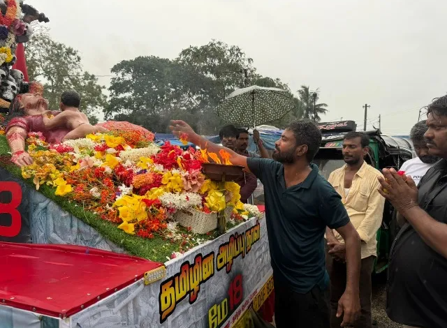 முள்ளிவாய்க்கால் நினைவேந்தல் வாரம்: வவுனியாவை வந்தடைந்த ஊர்தி பவனி