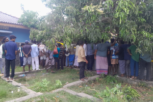 கணவனை துண்டாடி மலசல கூட குழியினுள் வீசியெறிந்த இளம் குடும்ப பெண்! அரங்கேறிய கொடூரம்
