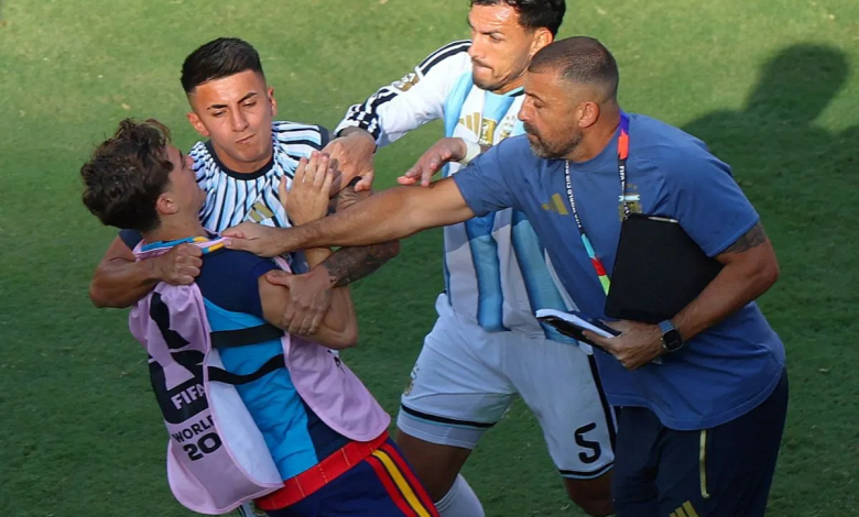FIFA Final: ஸ்பெயின் வெற்றிக்குப் பின் மைதானத்தில் பரபரப்பு