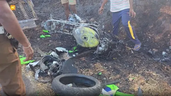 திருகோணமலையில் பயங்கர விபத்து; தீயில் கருகிய ரேசிங் மோட்டார் சைக்கிள்