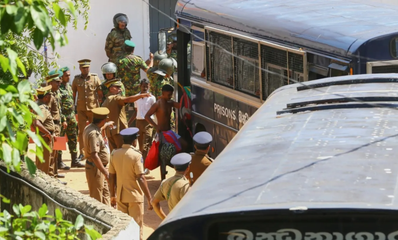 நீர்கொழும்பு சிறைச்சாலை வன்முறை: உயிரிழப்பு 26 ஆக உயர்வு; கைதிகள் அவசரமாக போகம்பர சிறைச்சாலைக்கு மாற்றம்